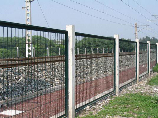 張家口高速鐵路防護欄圖片1